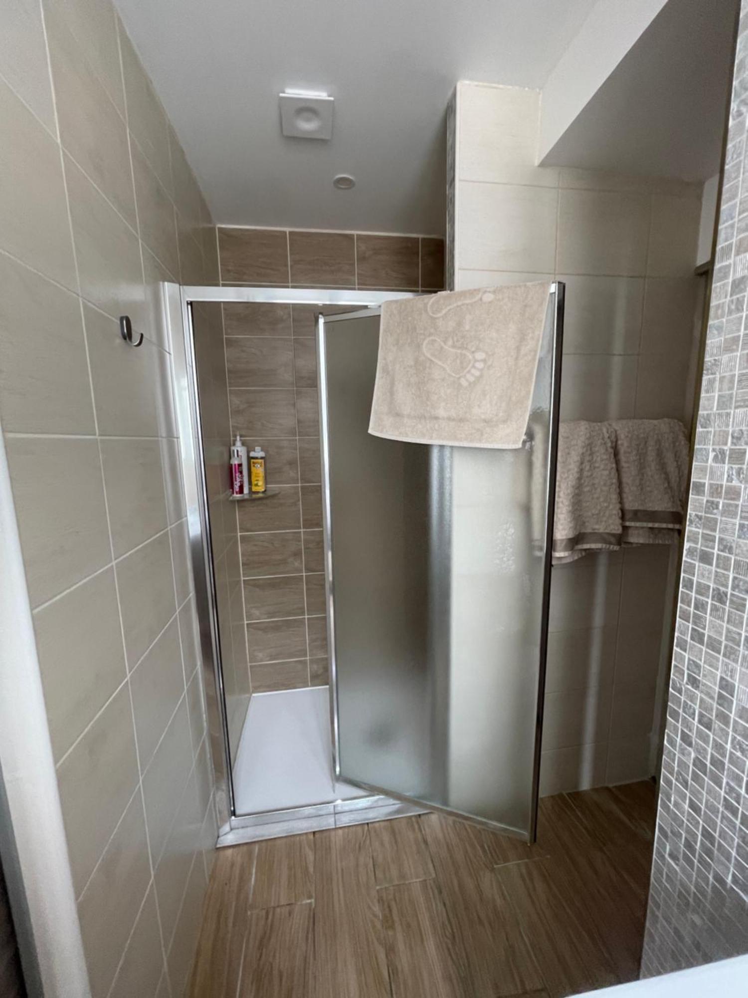 Appartement Moderne Centre Ville, 5 Personnes, 65 M2 سيمور-إن-اوكسيوس المظهر الخارجي الصورة