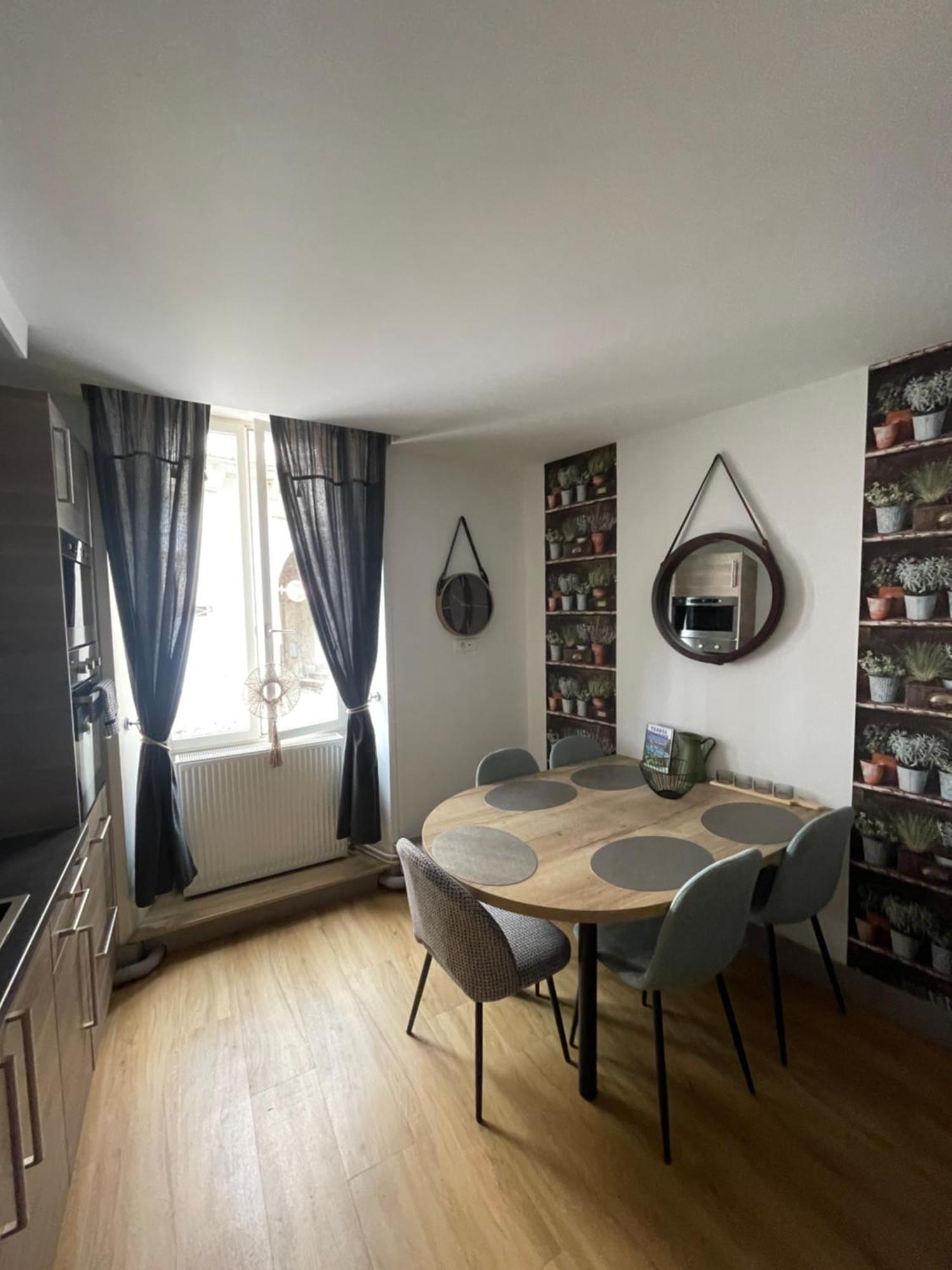 Appartement Moderne Centre Ville, 5 Personnes, 65 M2 سيمور-إن-اوكسيوس المظهر الخارجي الصورة