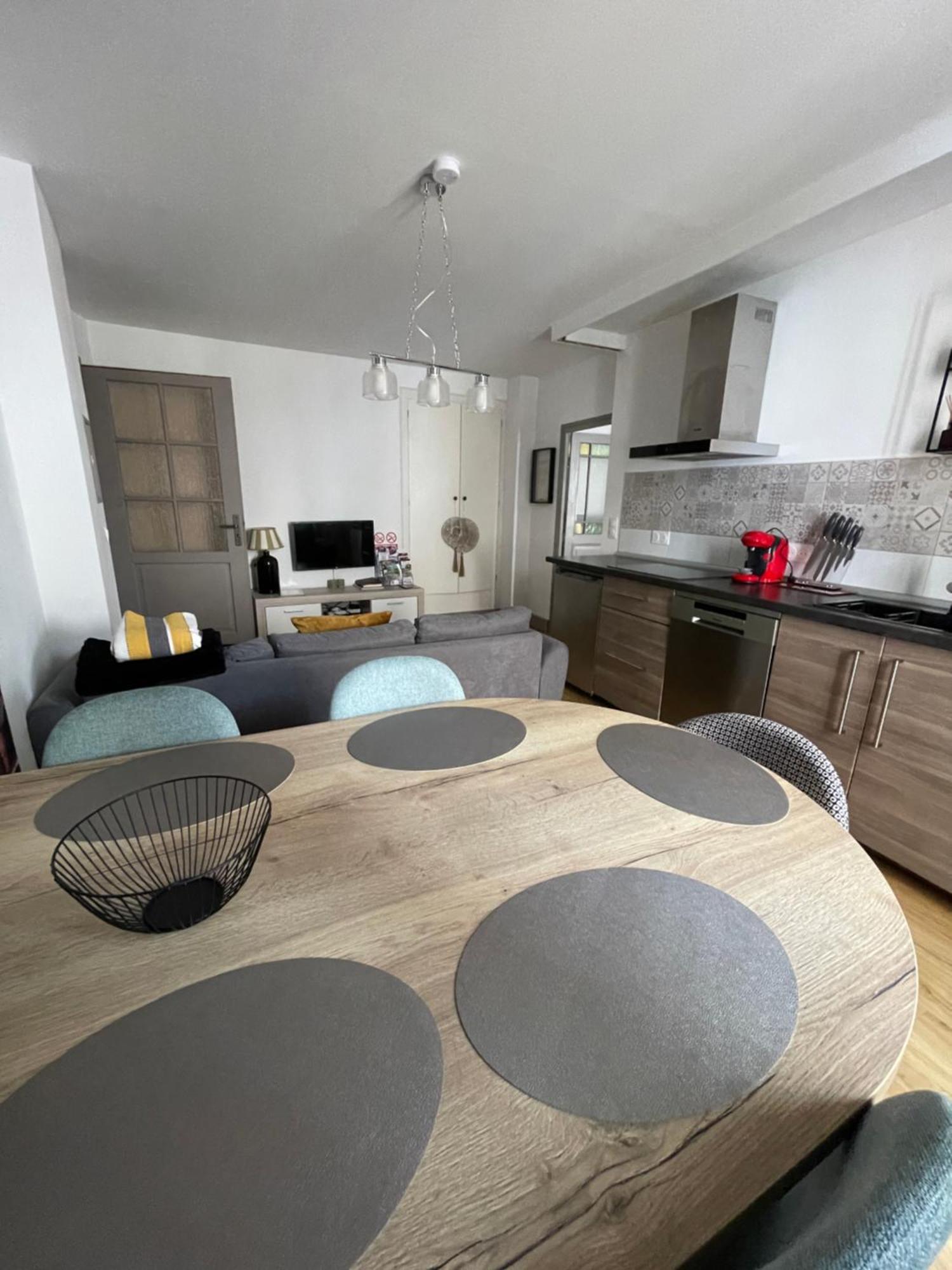 Appartement Moderne Centre Ville, 5 Personnes, 65 M2 سيمور-إن-اوكسيوس المظهر الخارجي الصورة