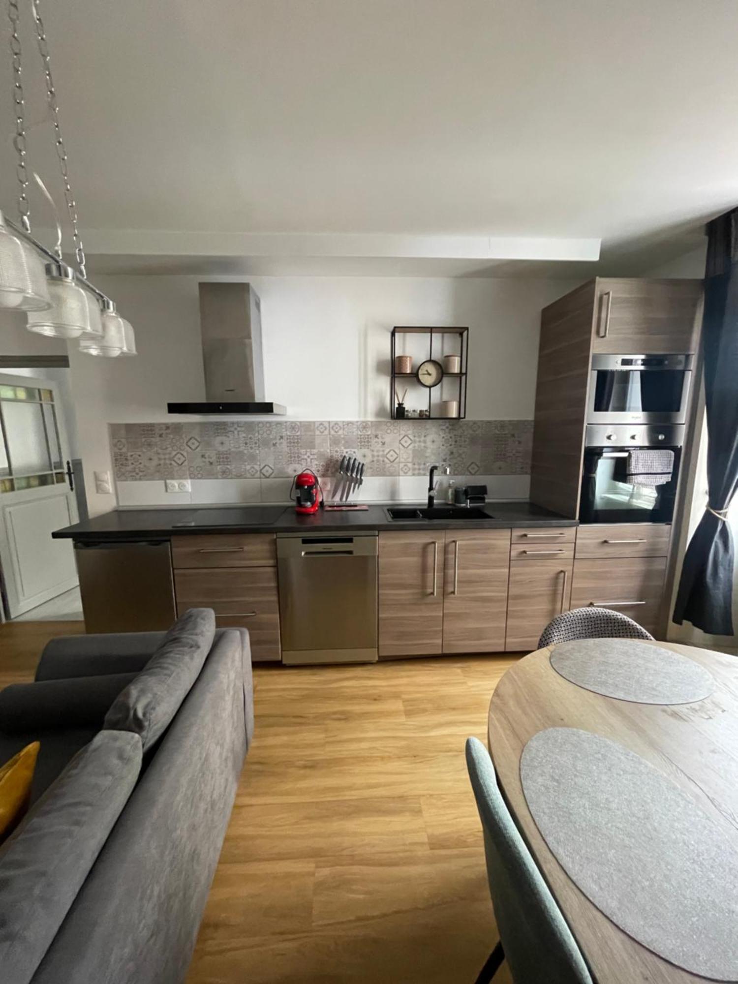 Appartement Moderne Centre Ville, 5 Personnes, 65 M2 سيمور-إن-اوكسيوس المظهر الخارجي الصورة